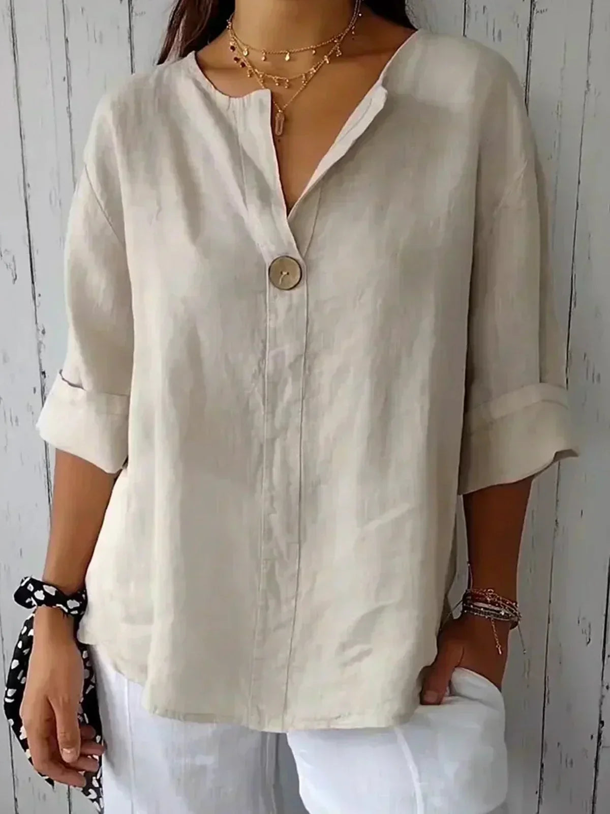 Lucía María | Blusa Casual con Escote en V