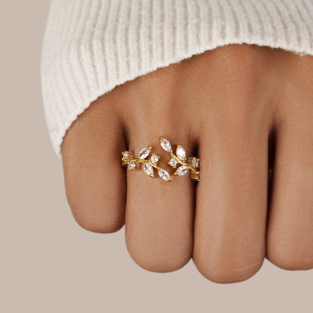Anillo de Vid con Cristal 18K