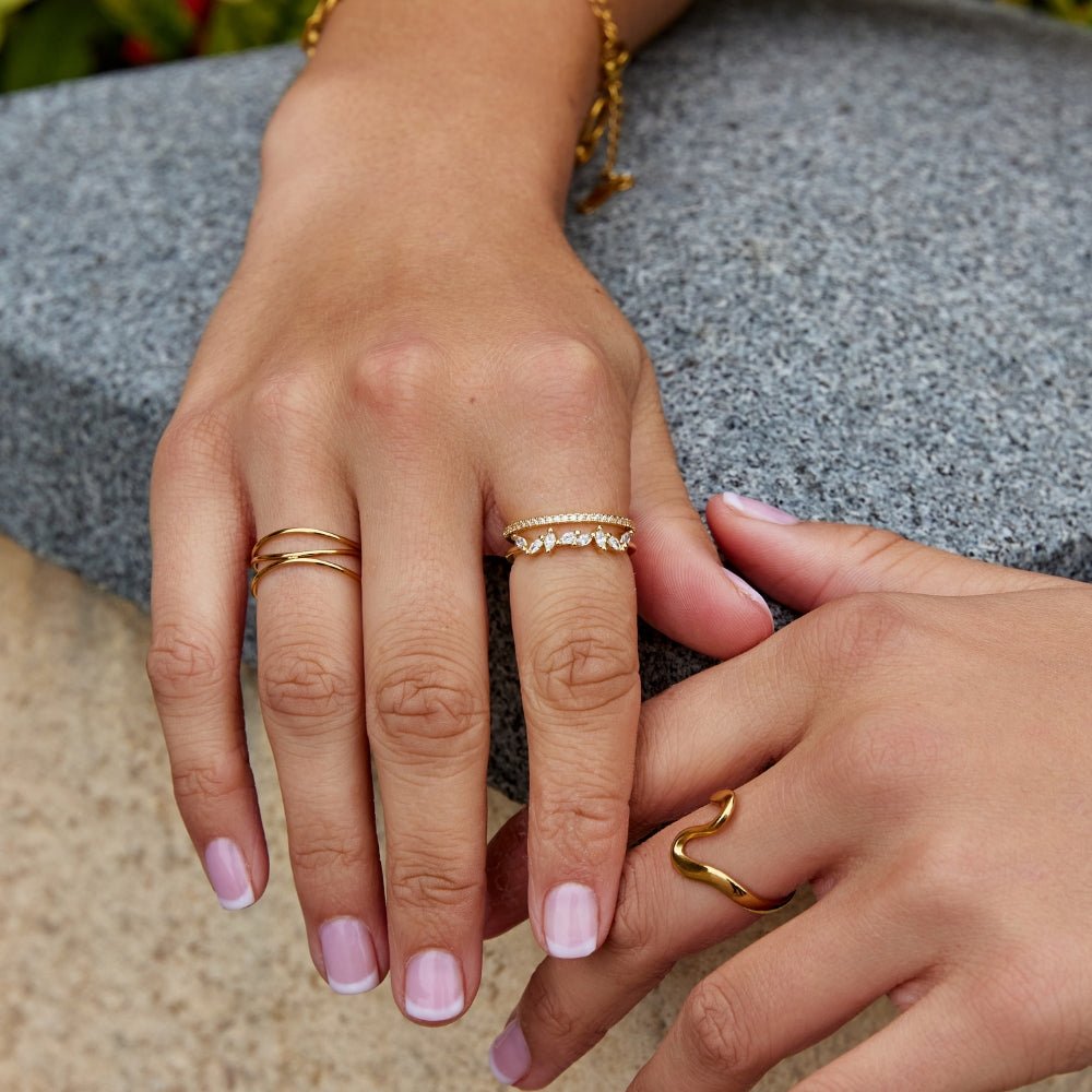 Luz | Anillo de Cristal Dorado 18K