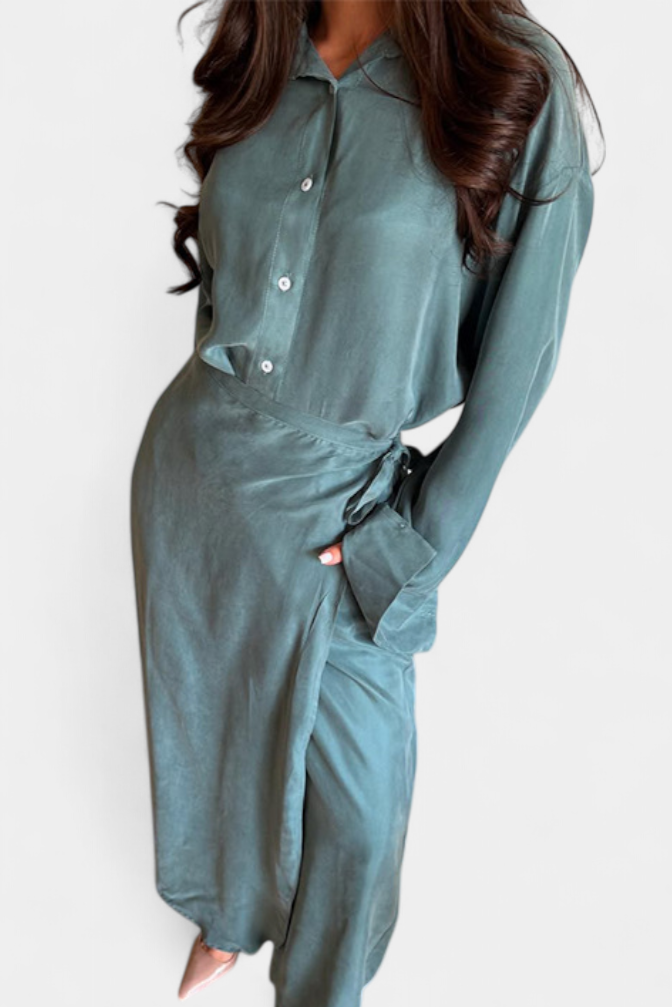 Marisol | Conjunto Camisa y Pantalón Falda