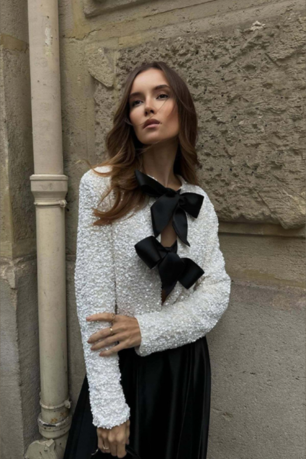 Lorenza | Blusa Chic con Detalle de Lazo