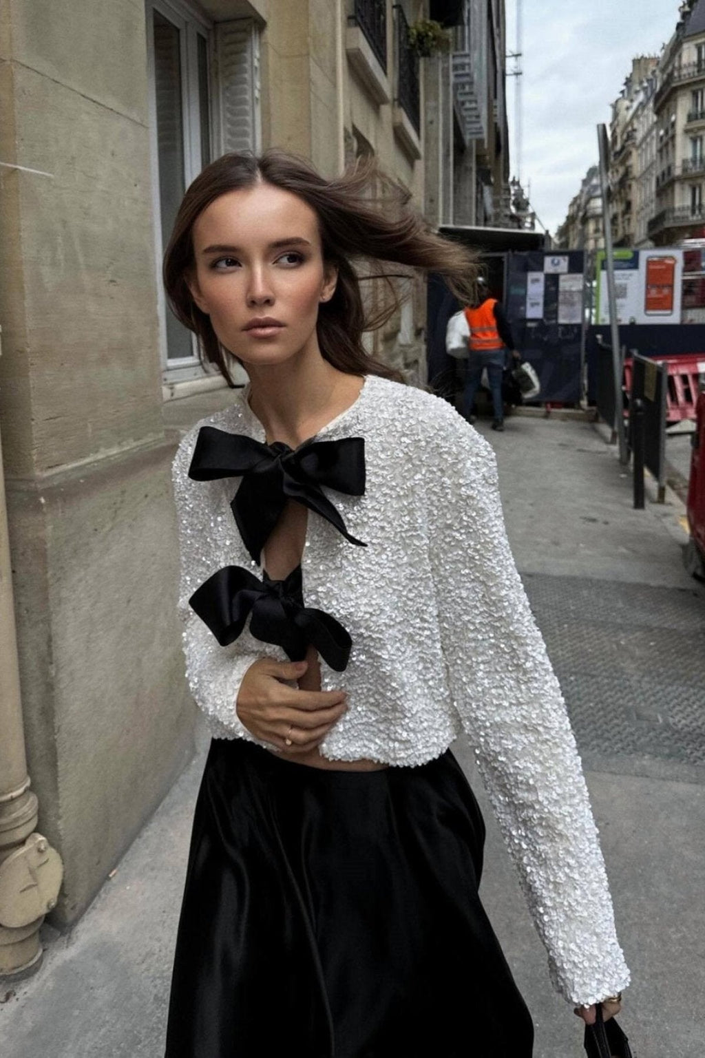 Lorenza | Blusa Chic con Detalle de Lazo