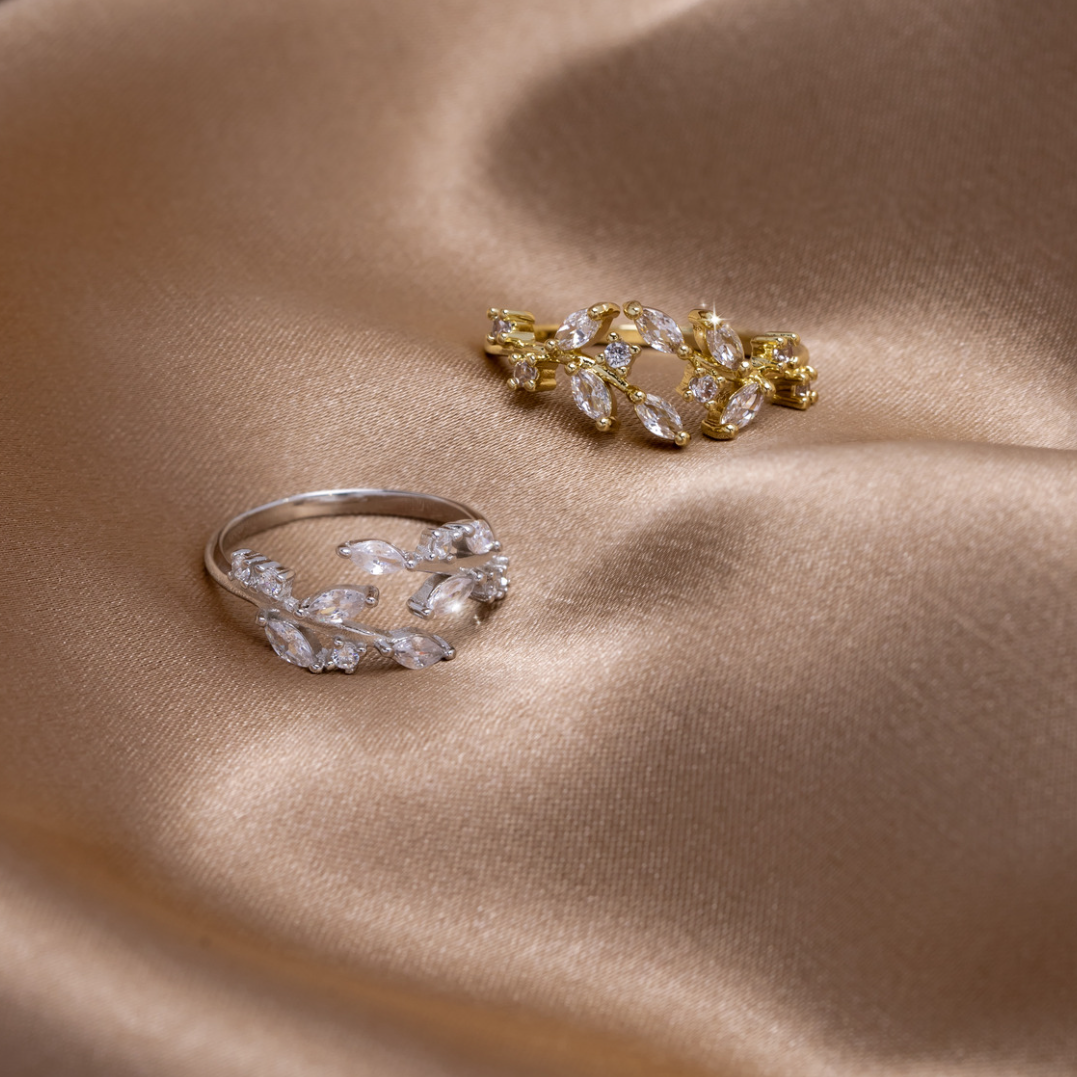 Anillo de Vid con Cristal 18K