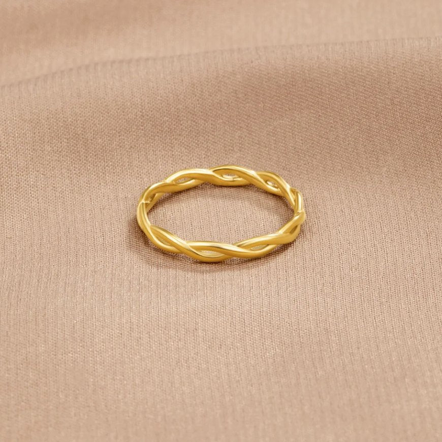 Anillo Espiral Infinito Dorado 18K