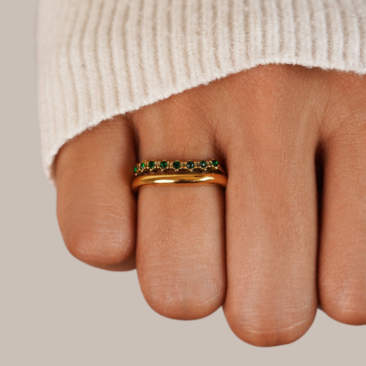 Yaiza | Anillo Apilable Verde Esmeralda