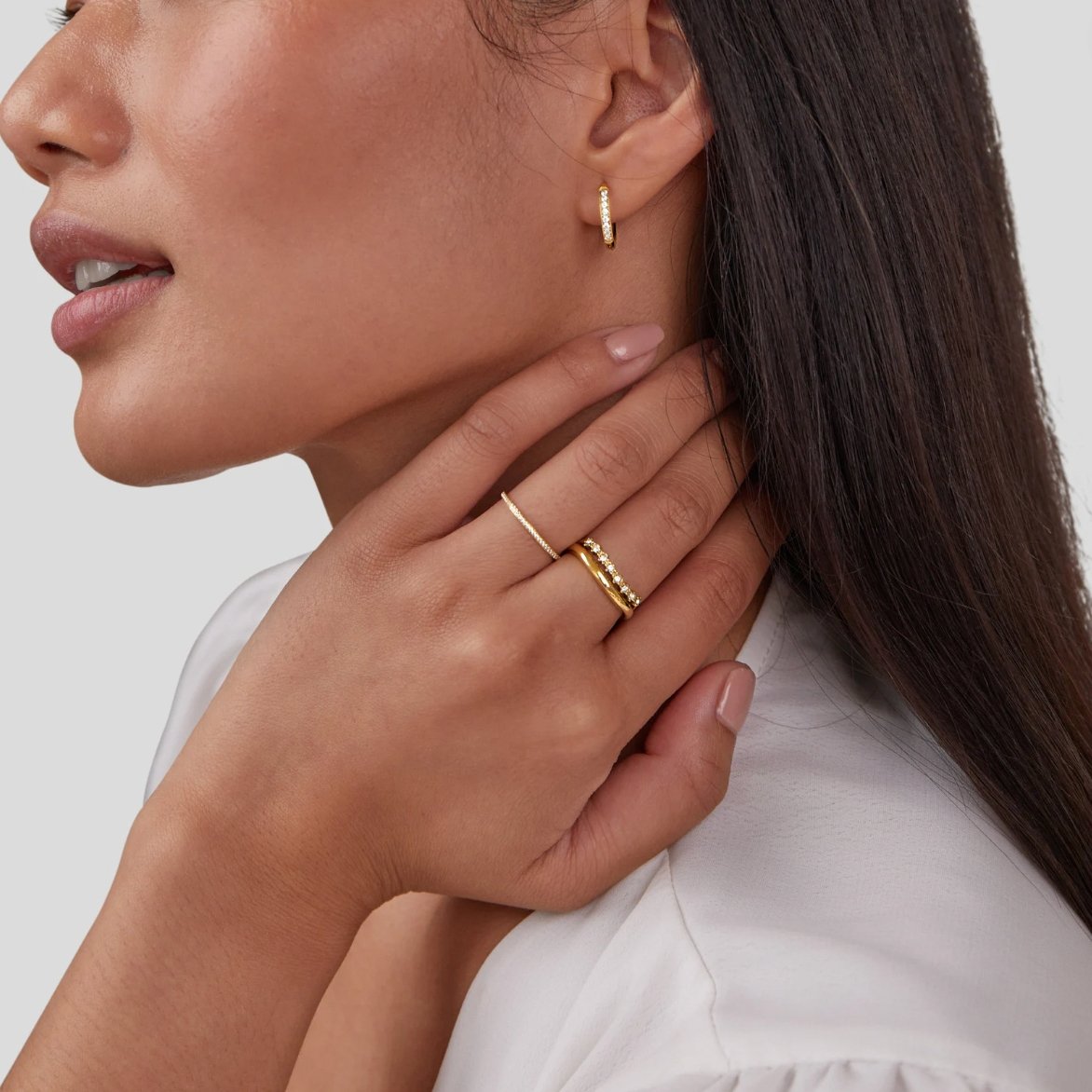 Yaiza | Anillo Apilable Blanco con Cristal