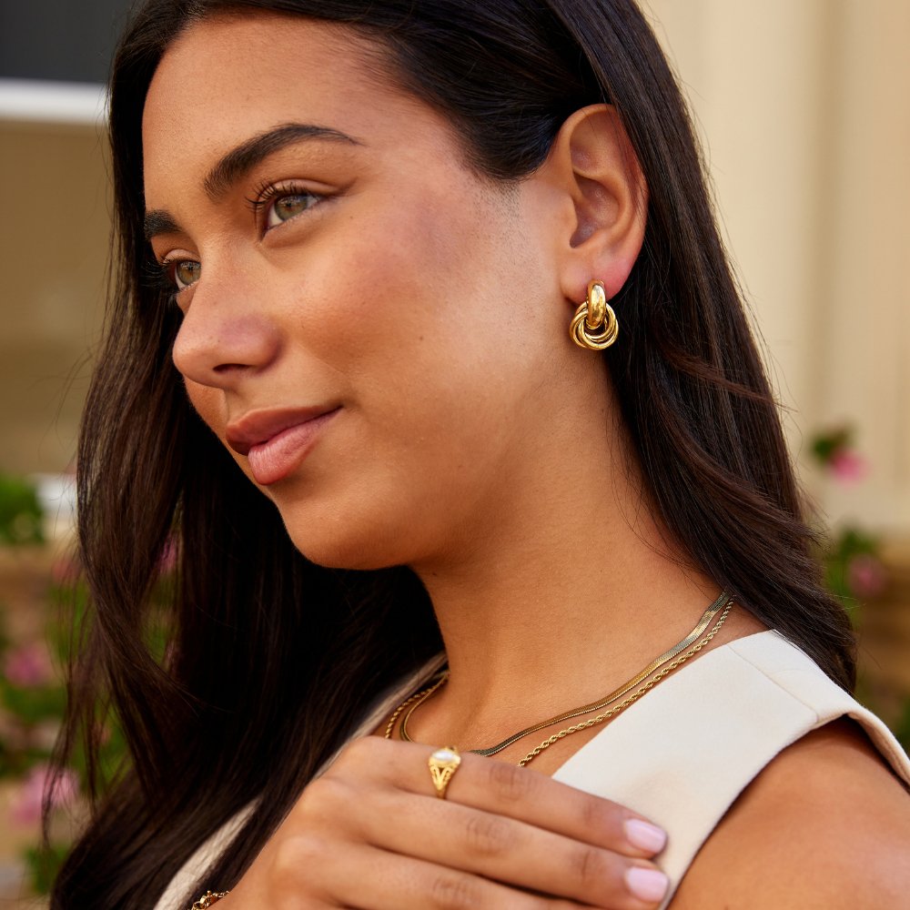 Sofía | Pendientes Aros Torcidos Dorados